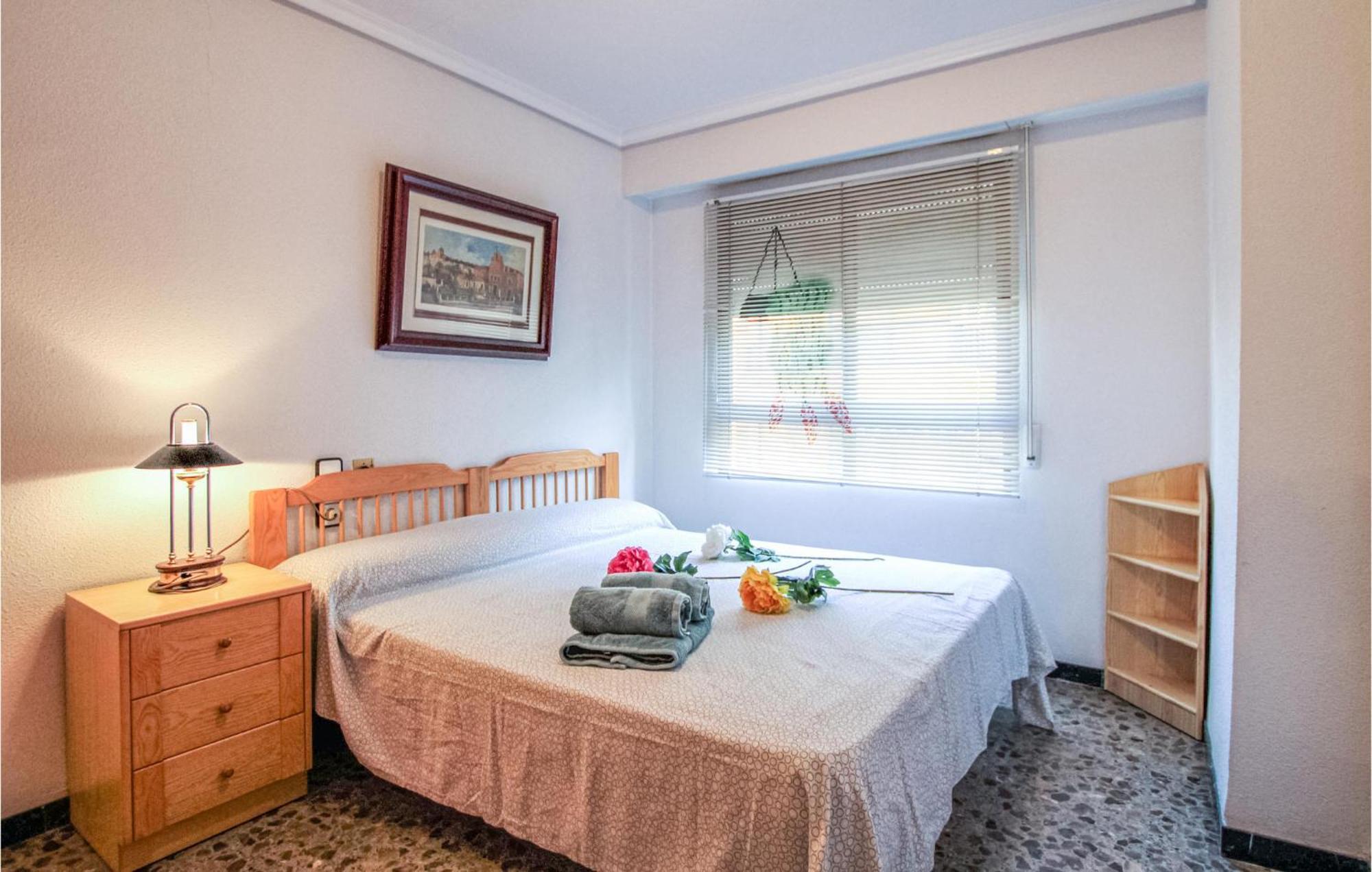 Beautiful Apartment In Santa Pola With Wifi Eksteriør bilde